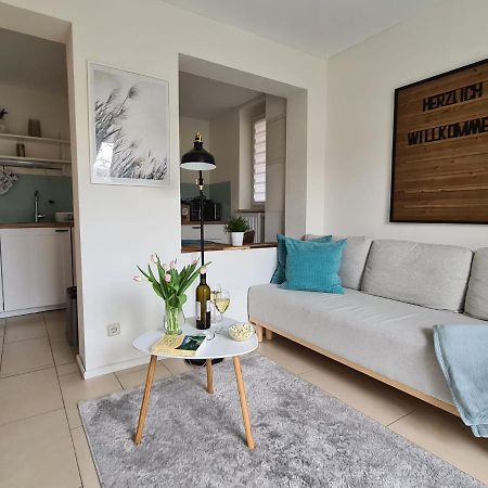 Neu Eingerichtetes Apartment #1 Mit Wlan !Sauna & Hot Tub Zubuchbar! Зенфтенберг Екстер'єр фото
